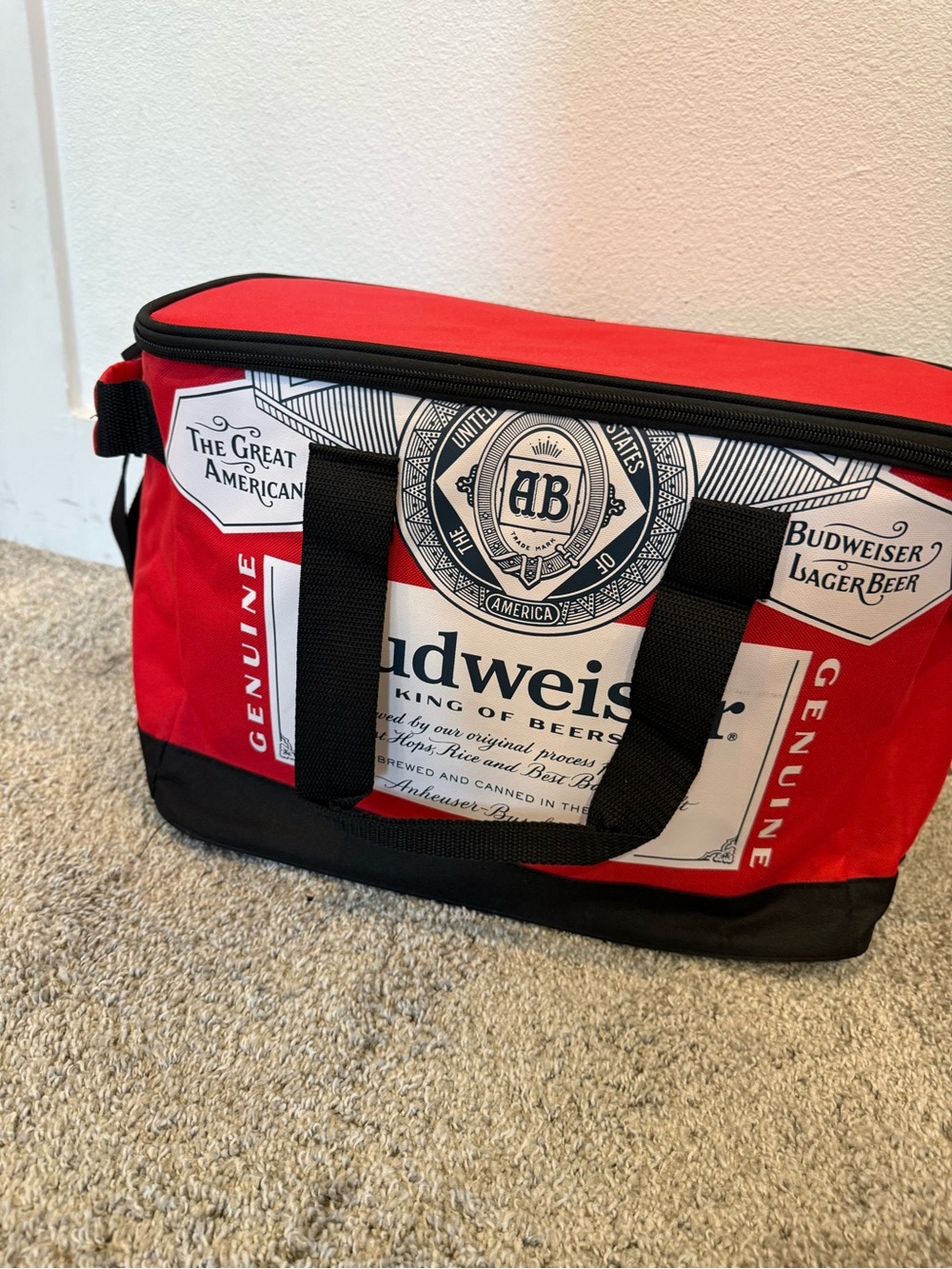 Budweiser Red Insulated cooler with beer key